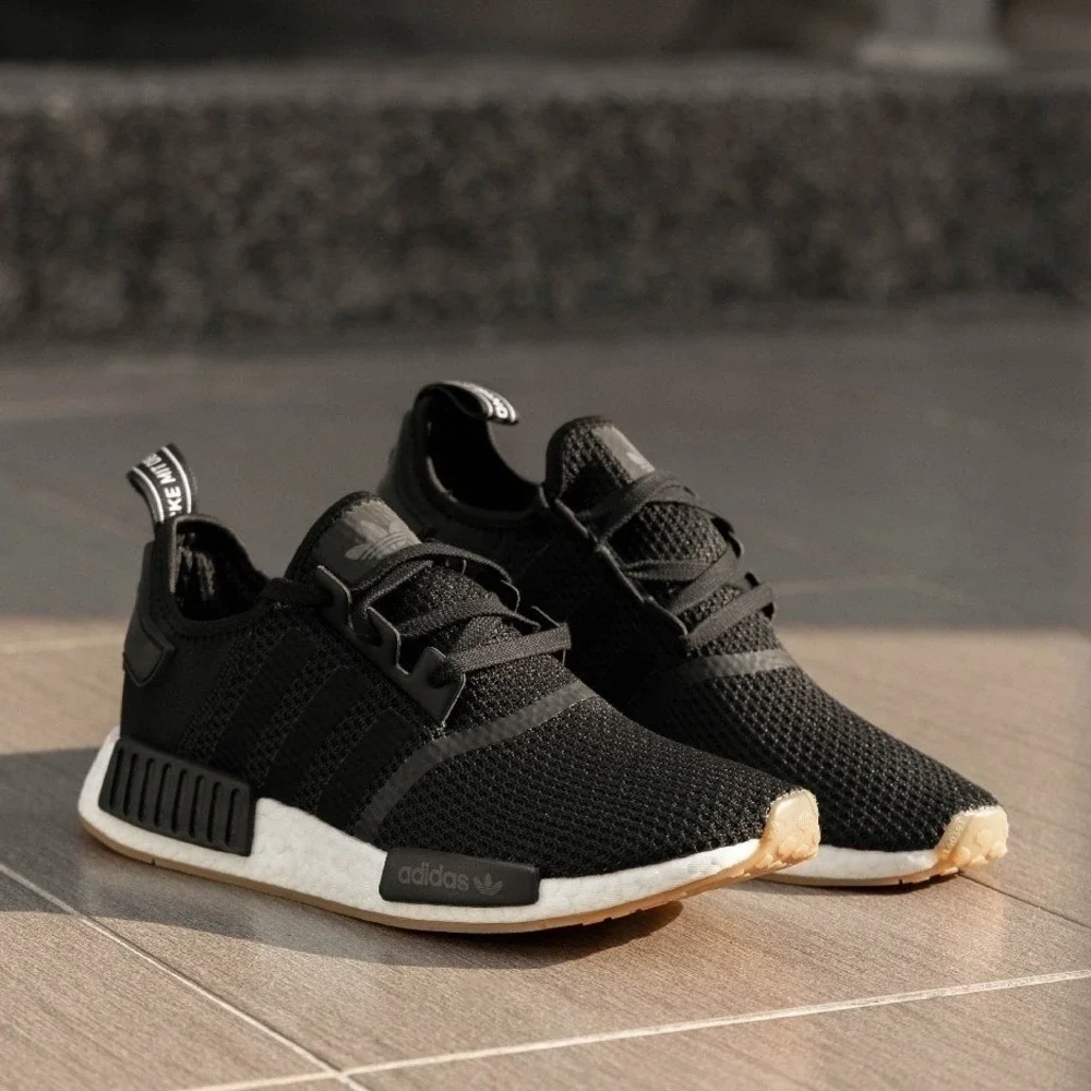 Adidas Originals NMD_R1 Core Black Gum Mens Running Shoes B42200 Size 8.5
